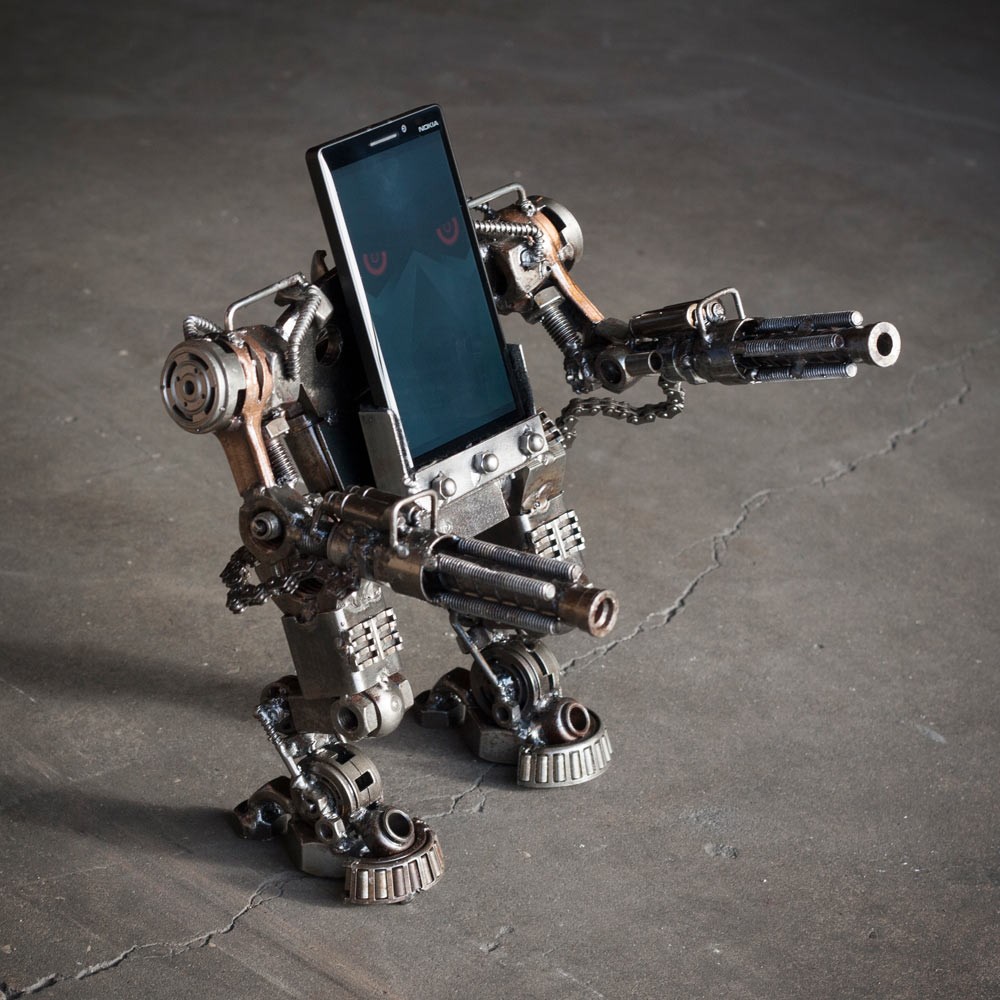 iphone-robot-stand